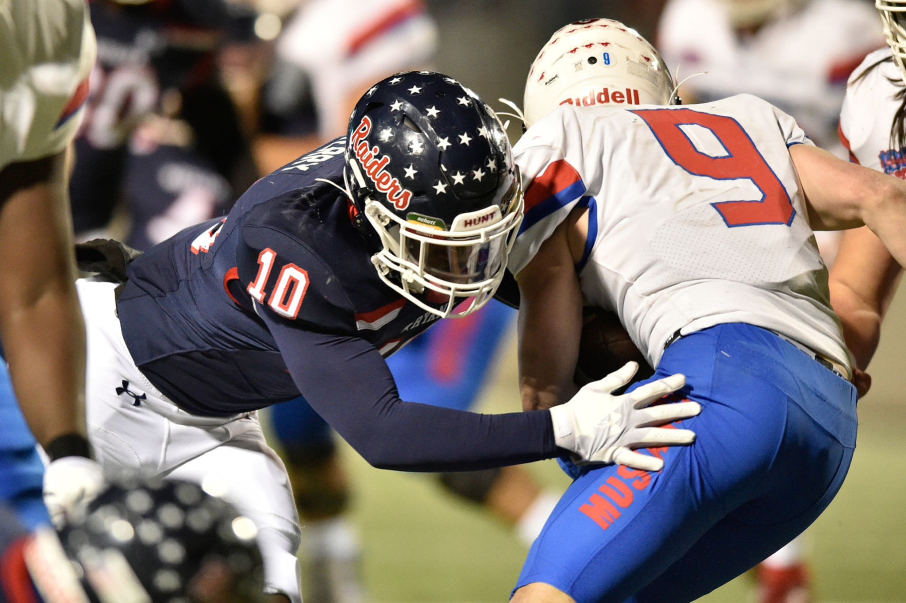 Ryan linebacker Ahmad Terry